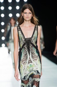 b--roberto-cavalli-ss-13-30944-37