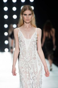 b--roberto-cavalli-ss-13-30944-79