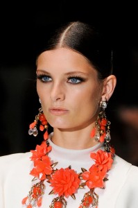 b--gucci-details-ss-13-30442-17