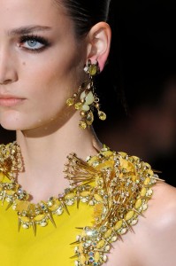 b--gucci-details-ss-13-30442-66