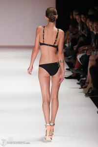 skyestaghorn-spring-summer-2013-mbfwa17